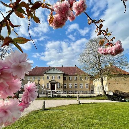 Skjoldenaesholm Slot Hotel Jystrup Exterior foto