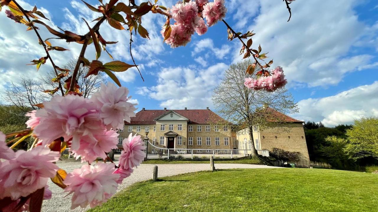 Skjoldenaesholm Slot Hotel Jystrup Exterior foto